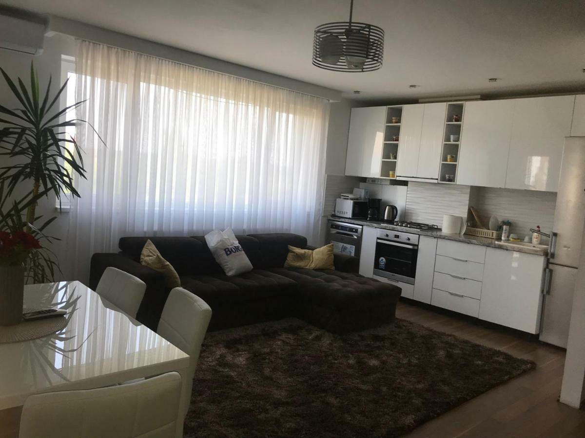 Pipera Lake View By Acme Rent Bukares Bagian luar foto